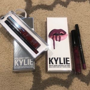 Kylie Cosmetics (2) Matte Lipsticks w/liners